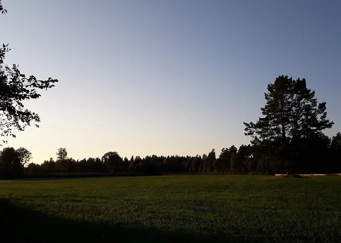 Campsite Rossu Metsamaja